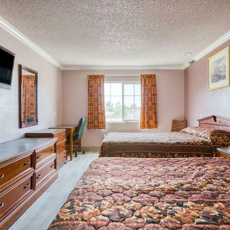 Hotel Corona Ca - Hwy 91 Dış mekan fotoğraf