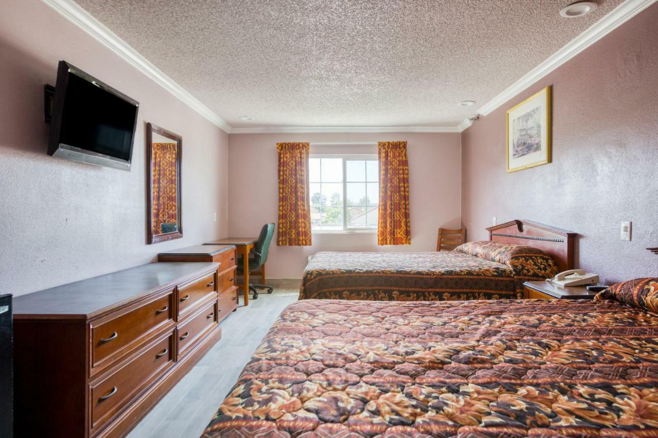 Hotel Corona Ca - Hwy 91 Dış mekan fotoğraf