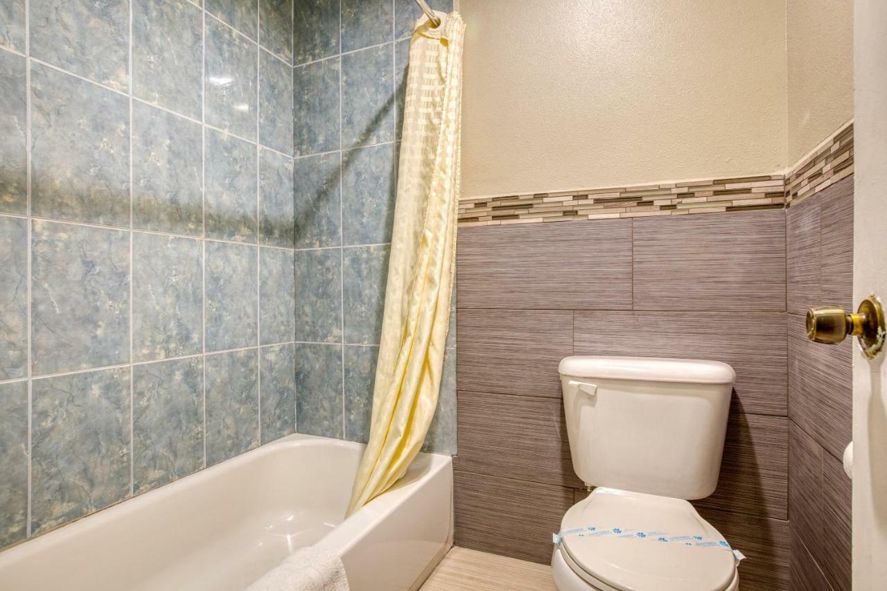 Hotel Corona Ca - Hwy 91 Dış mekan fotoğraf